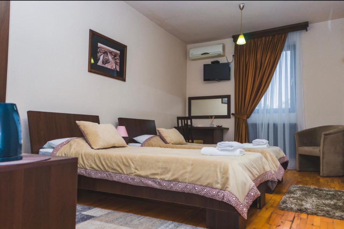 Garni Hotel City Kruševac Eksteriør bilde