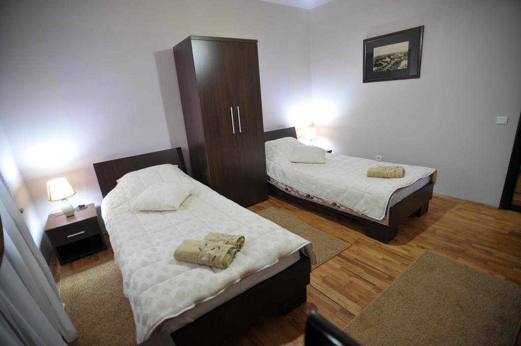 Garni Hotel City Kruševac Rom bilde