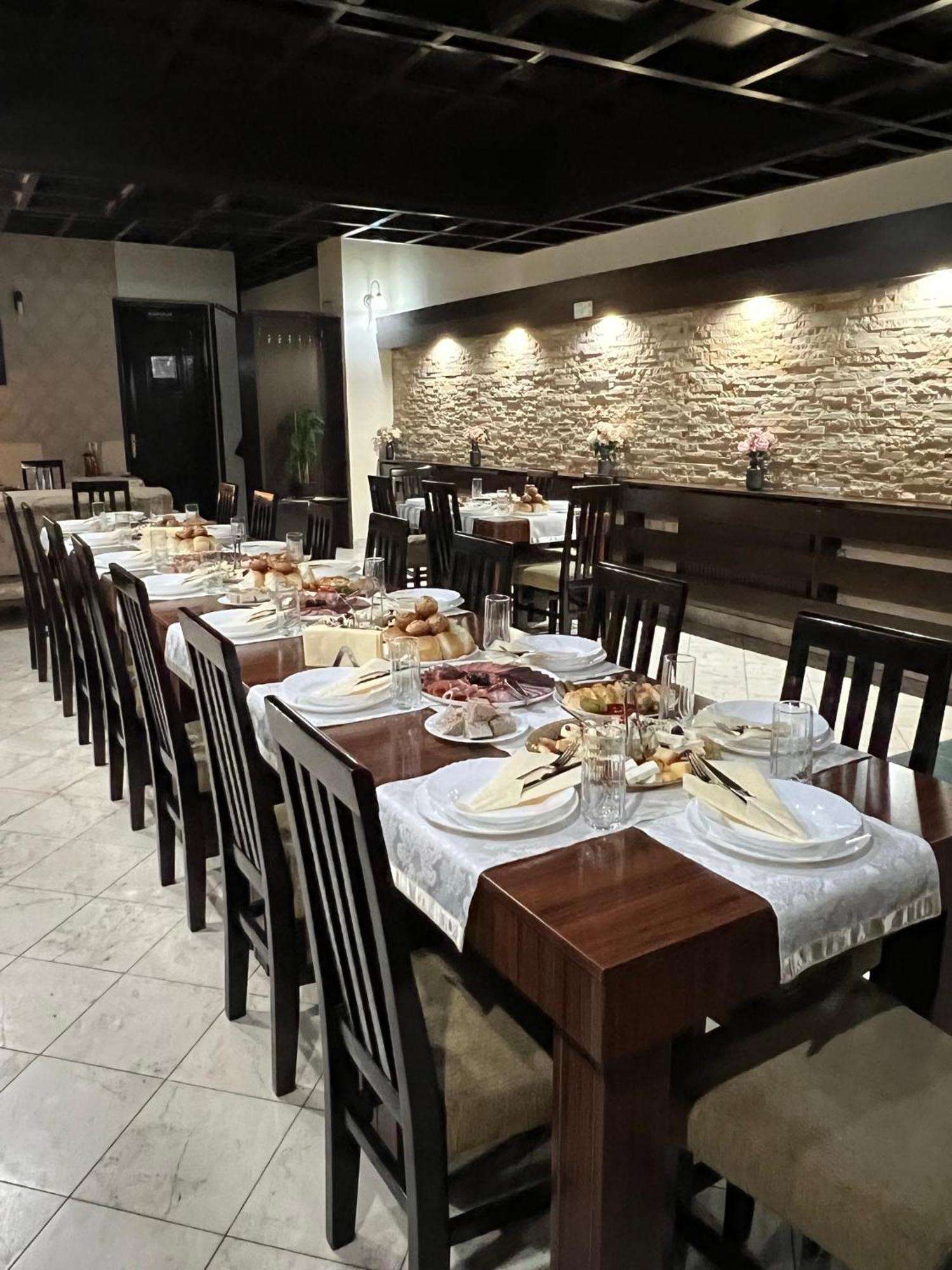 Garni Hotel City Kruševac Eksteriør bilde