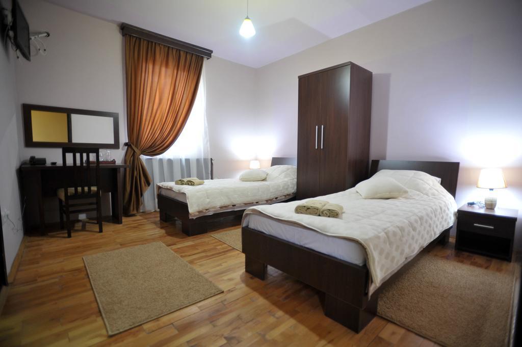 Garni Hotel City Kruševac Rom bilde
