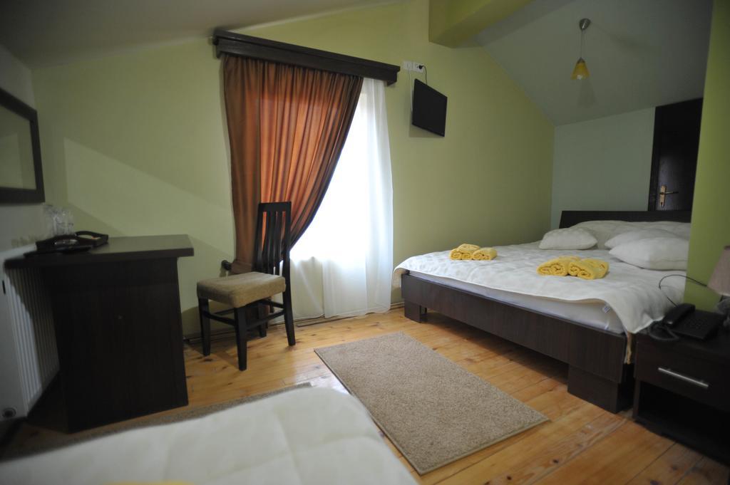 Garni Hotel City Kruševac Eksteriør bilde