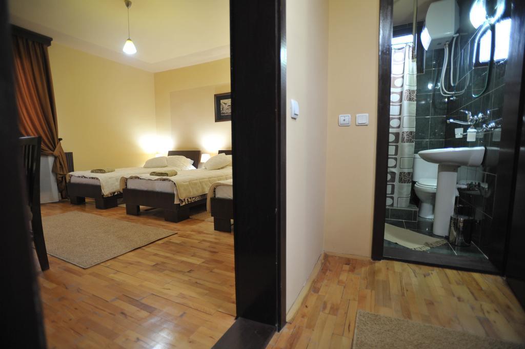 Garni Hotel City Kruševac Rom bilde